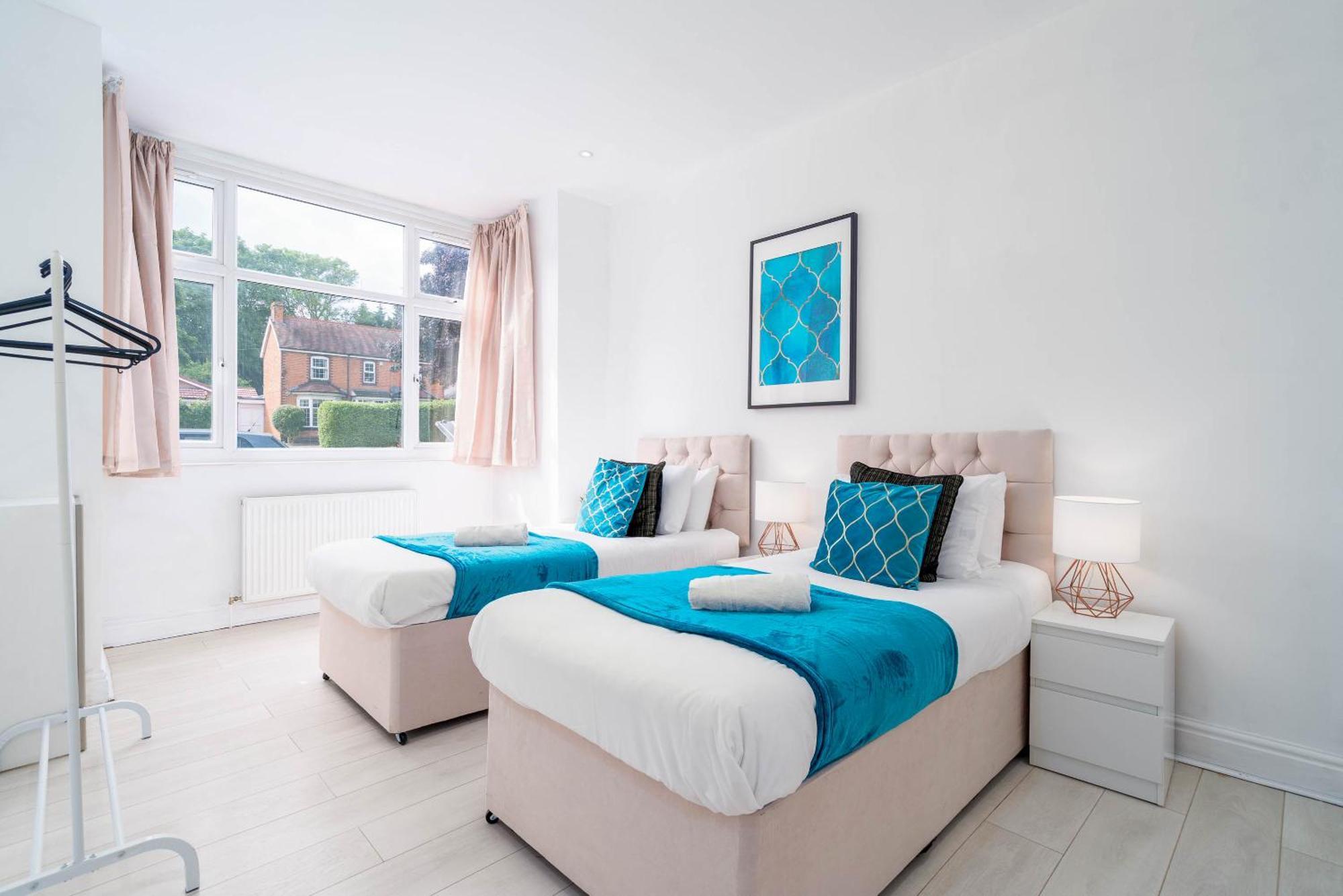 Five Bedroom Townhouse - Near City Centre - Edgbaston - On Street Parking - Wifi - Netflix - 974P Birmingham Luaran gambar